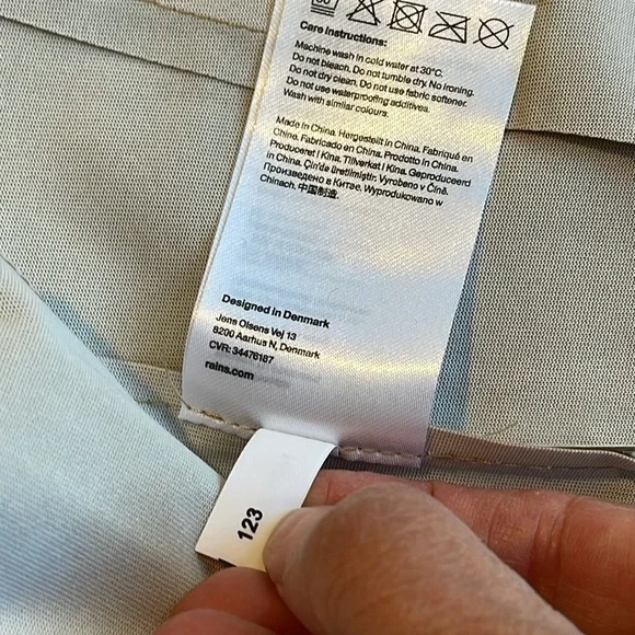 NWT RAINS String W Jacket In Neturals Size Large $140 - Picture 12 of 13